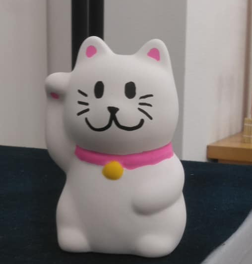 招き猫色塗り＆プラ板キーホルダー作り（ねこまんま）